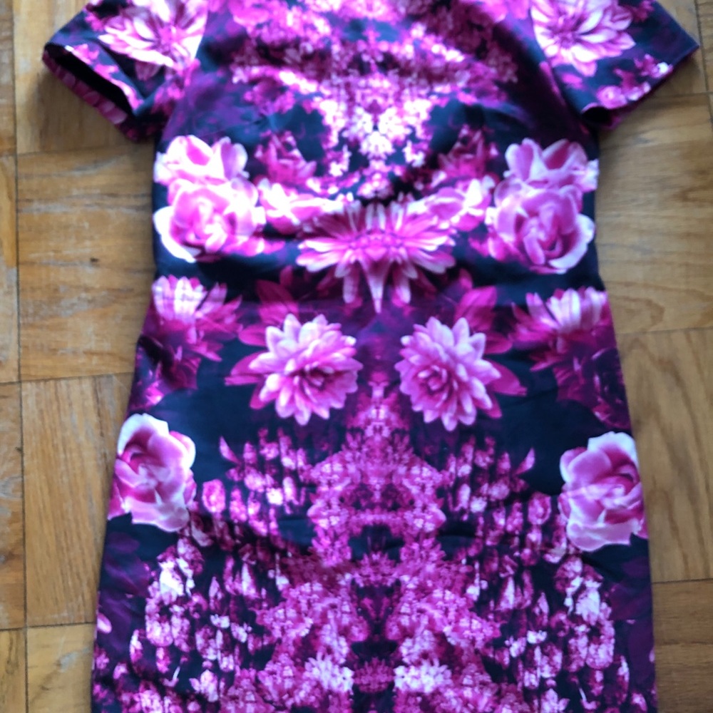 Michael Kors women’s size  8 pink floral dress